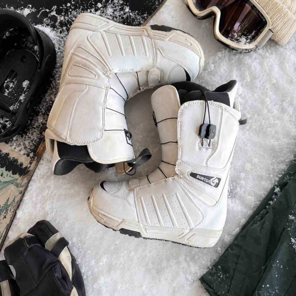 Burton Moto Men's Snowboard Boots Lace Traditional White Size 7